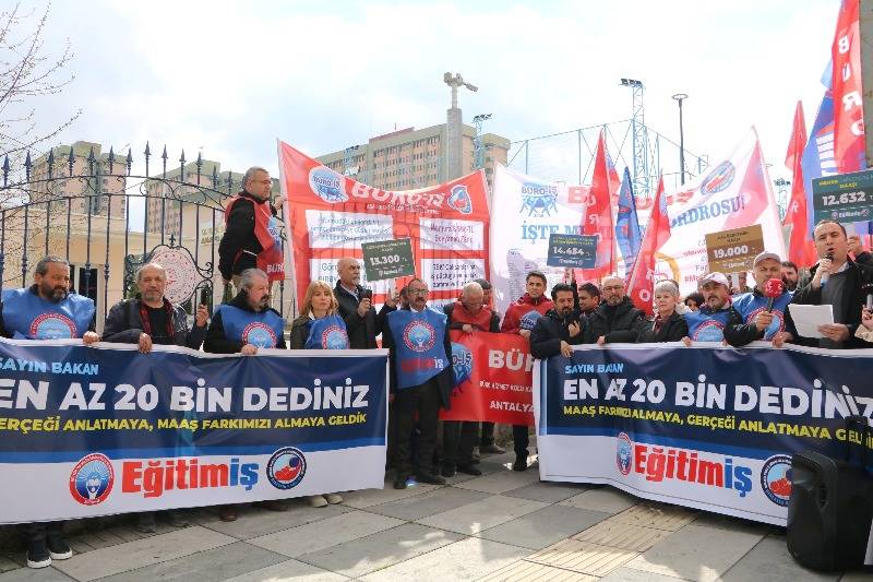 Eğitim İş Yaşattığınız Sefaleti Örtecek Kadar Büyük Bir Yalan Yok!